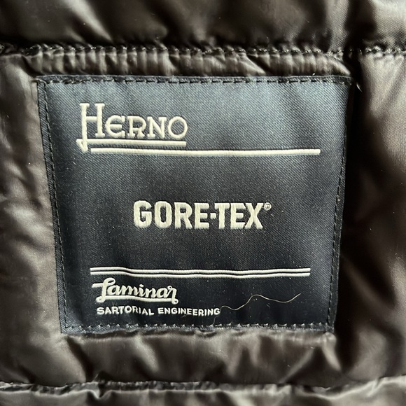 HERNO WOMENS BLACK DOWN PARKA JACKET IN GOOD COND (8) - Picture 12 of 12